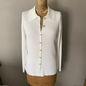 Daily Ritual Button Up Collared Sweater Woman’s L
Elevated Basic Capsule